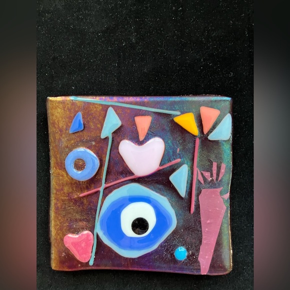 Love  & Protection Fused Art Glass  Handmade 5” Ruby Square Tray - Picture 1 of 11